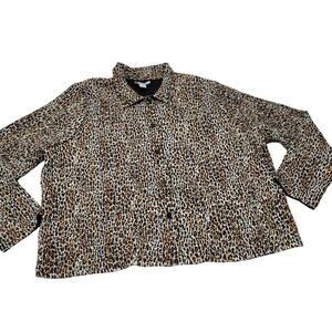 Half Moon Bay NWT leopard Cheetah cat print reversible crinkle stretch blouse